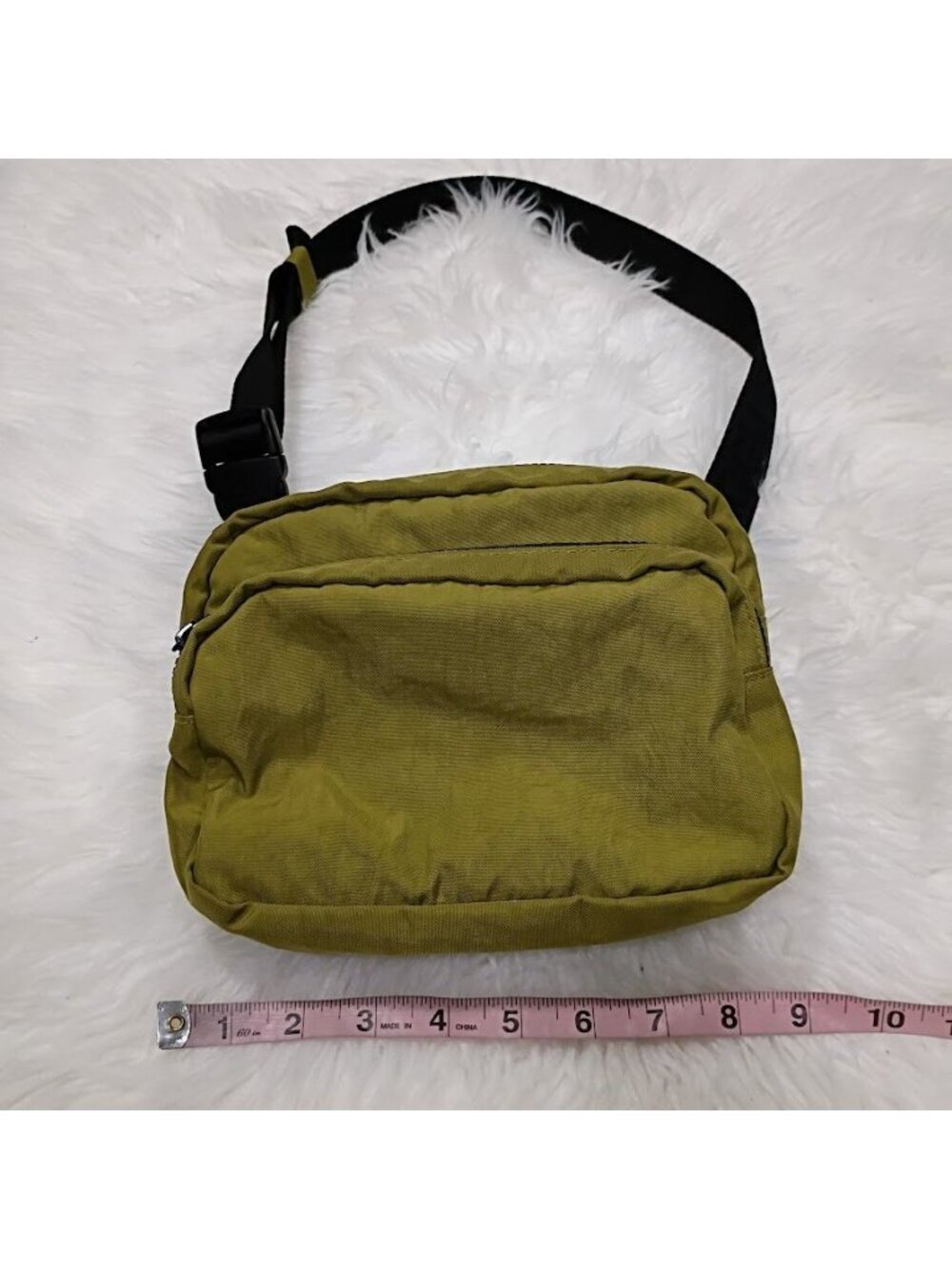 Baggu Olive Green Fannybag Crossbody Bag Lightweight Adjustable Strap Durable - Picture 9 of 11